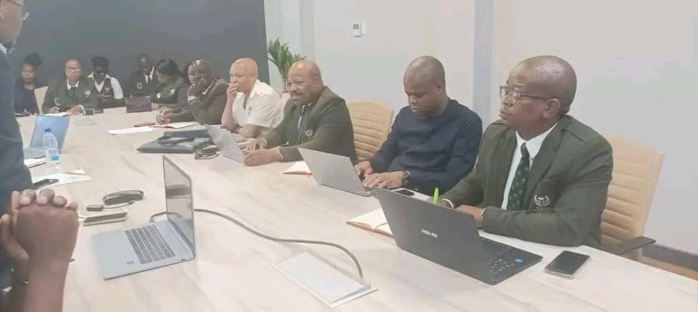 THE KINGDOM OF ESWATINI AND SOUTH AFRICA EXPLORE COLLABORATION TO FORMALISE COMMUNITY CROSSING POINTS THE KINGDOM OF ESWATINI AND SOUTH AFRICA EXPLORE COLLABORATION TO FORMALISE COMMUNITY CROSSING POINTS