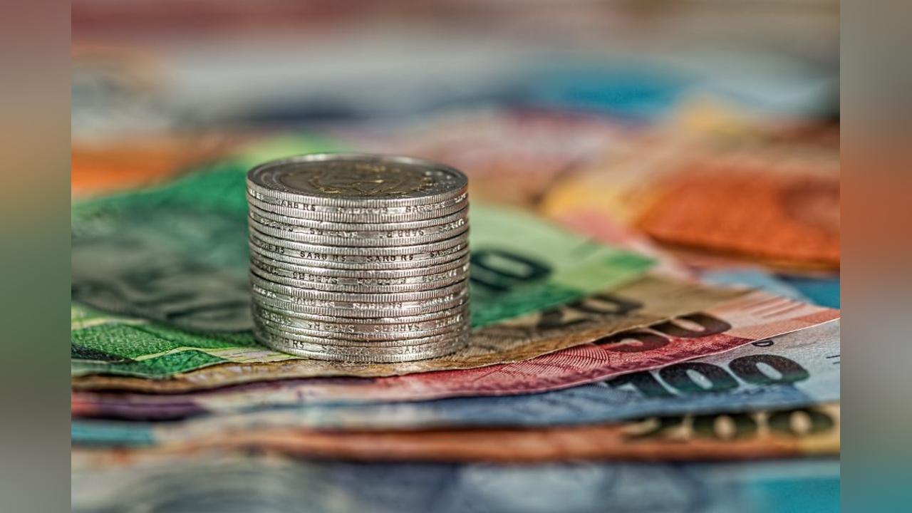 STATUS CAPITAL ‘DEFRAUDED’ E100M STATUS CAPITAL ‘DEFRAUDED’ E100M