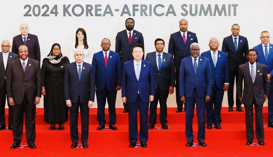 King Mswati applauds South Korea for pledging to pump-in R430billion to support African development including eSwatini. King Mswati applauds South Korea for pledging to pump-in R430billion to support African development including eSwatini.