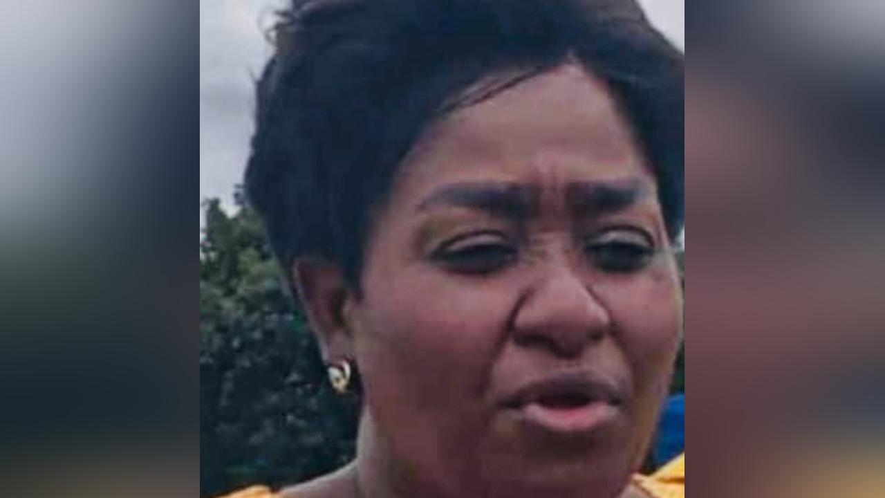 “Bangabe Basihlolele Nabangakhipha Serial Killer David Simelane Singashonaphi”, Says SWAGAA Executive Director Nonhlanhla Dlamini. “Bangabe Basihlolele Nabangakhipha Serial Killer David Simelane Singashonaphi”, Says SWAGAA Executive Director Nonhlanhla Dlamini.