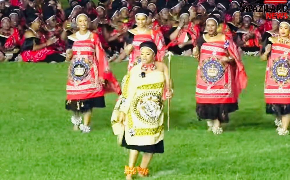 Princess Sikhanyiso Messing-Up our Culture just to Trend on Social Media, Lutsango must be Applauded for Refusing to Imitate her so Called ‘Unique’ Dance Moves Princess Sikhanyiso Messing-Up our Culture just to Trend on Social Media, Lutsango must be Applauded for Refusing to Imitate her so Called ‘Unique’ Dance Moves