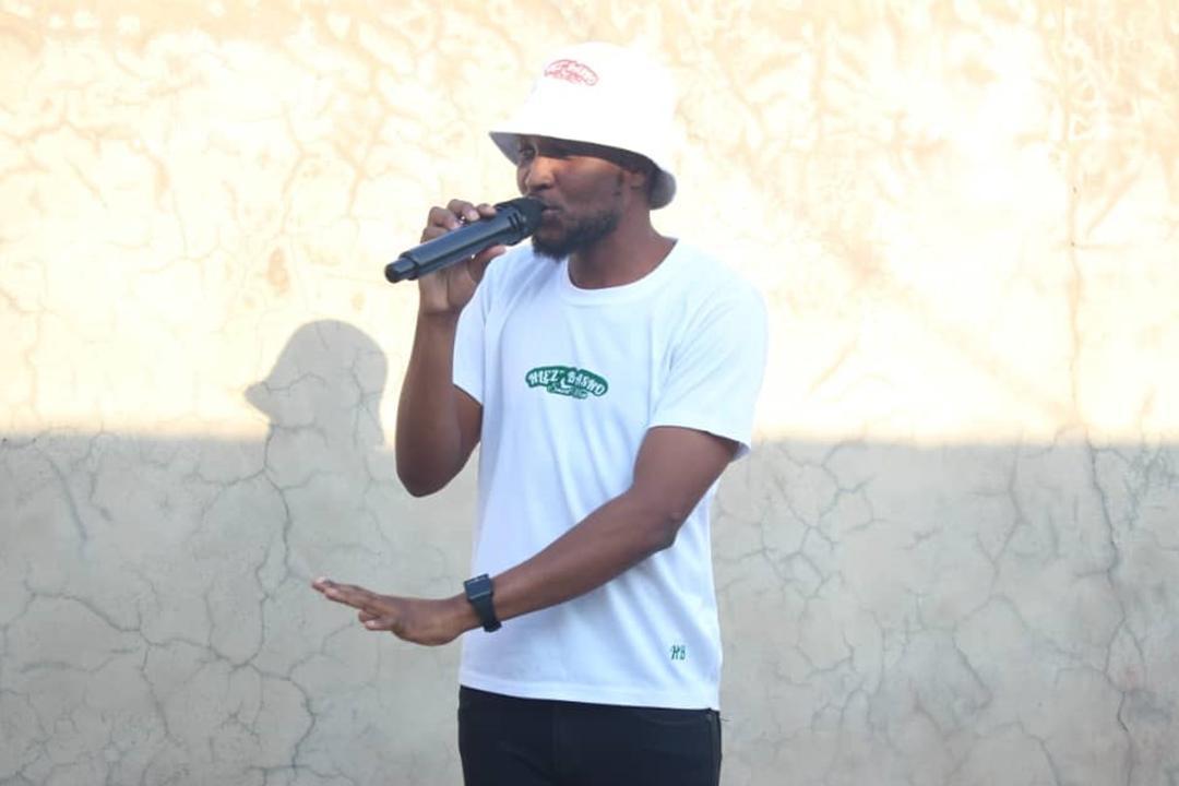 NO JOB OFFER, JUST A VISION THAT WORKS NO JOB OFFER, JUST A VISION THAT WORKS