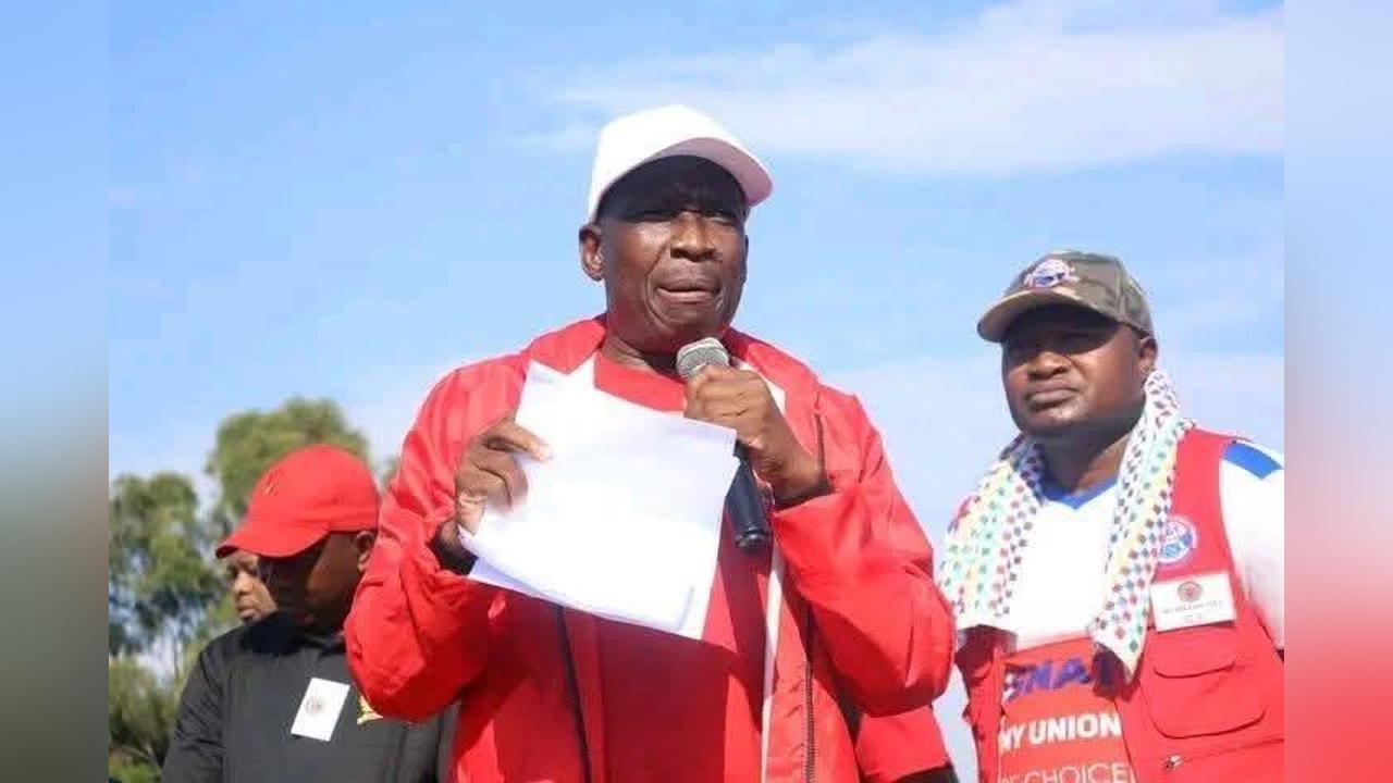 TUCOSWA President Booed by Teachers on World Teachers Day