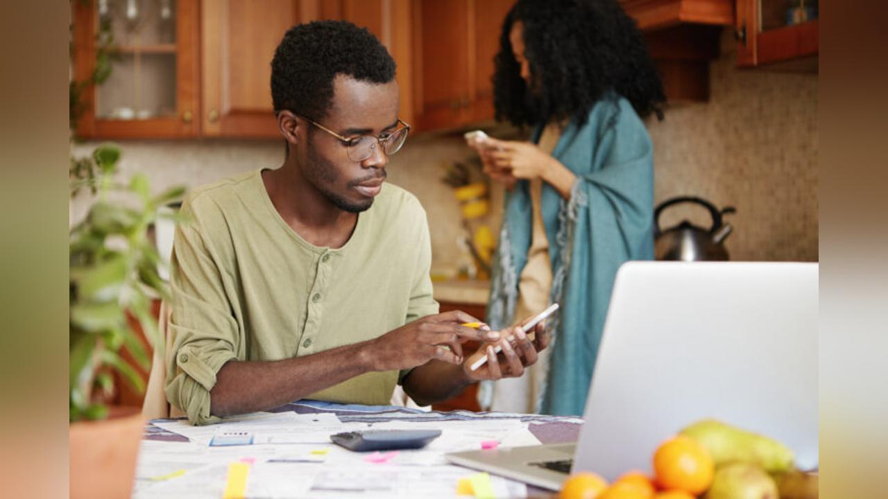 FRA Extends Microfinance License Suspension Another Year FRA Extends Microfinance License Suspension Another Year