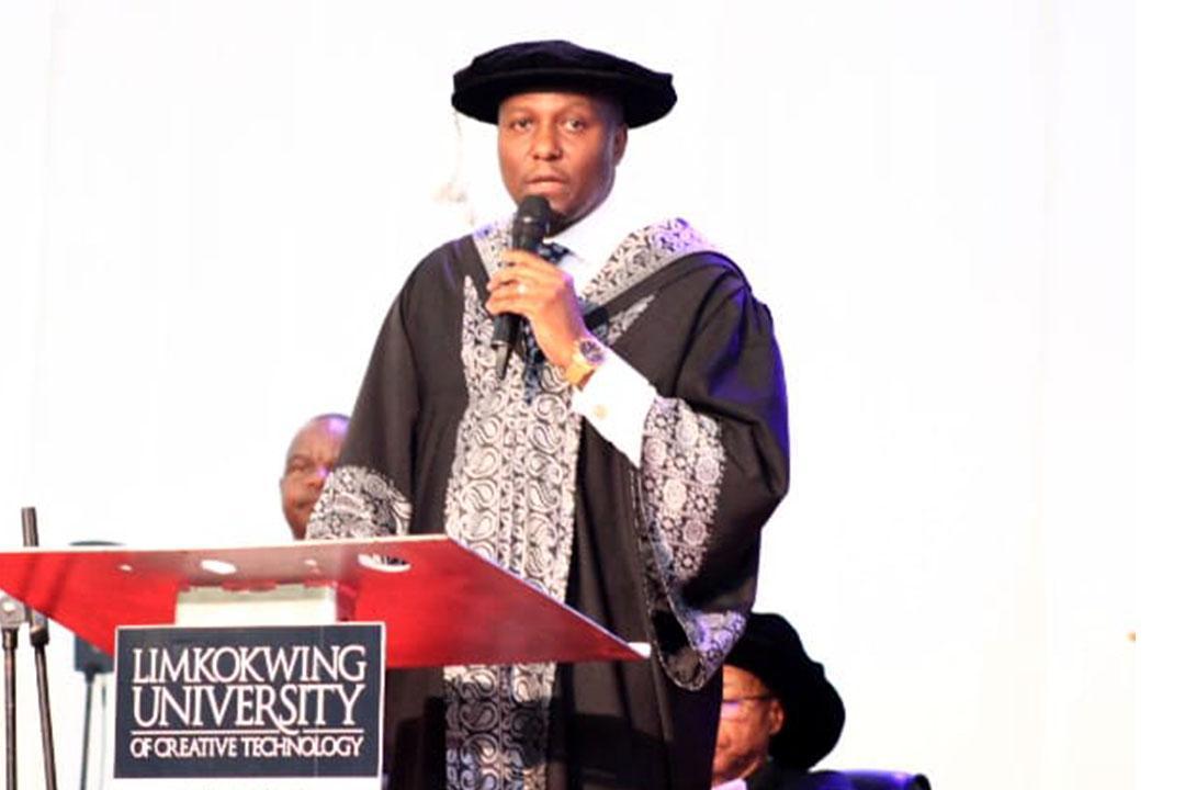 PM Challenges Graduates to Combat HIV with Discipline PM Challenges Graduates to Combat HIV with Discipline