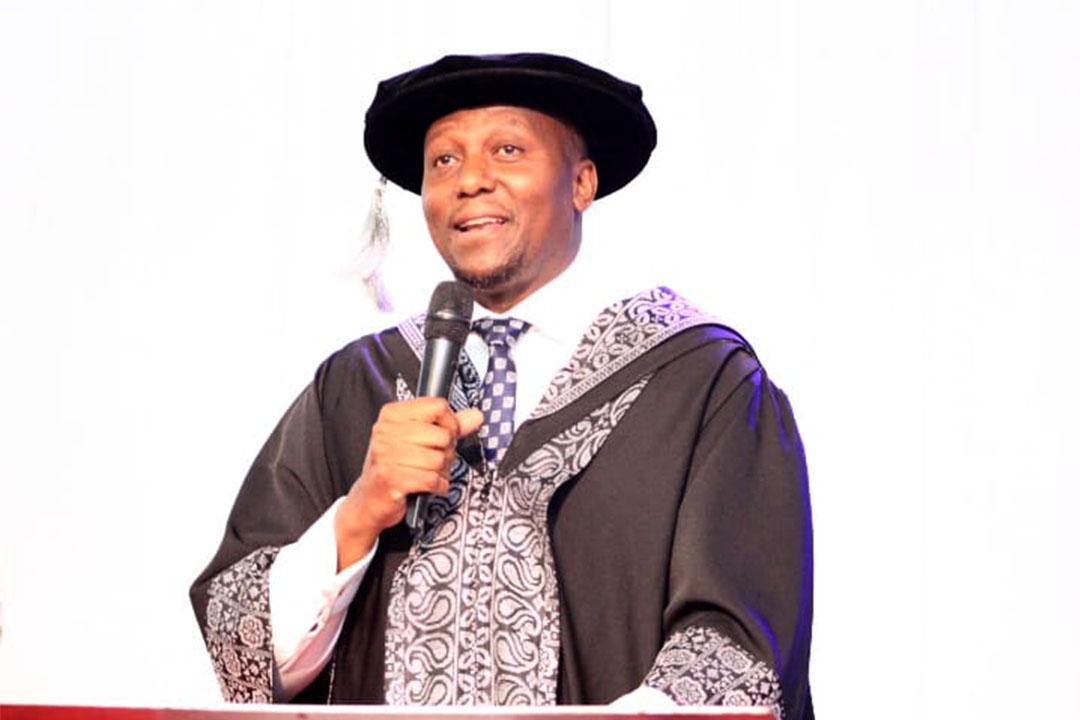 PM DECLARES WAR ON CORRUPTION AT LIMKOKWING GRADUATION PM DECLARES WAR ON CORRUPTION AT LIMKOKWING GRADUATION