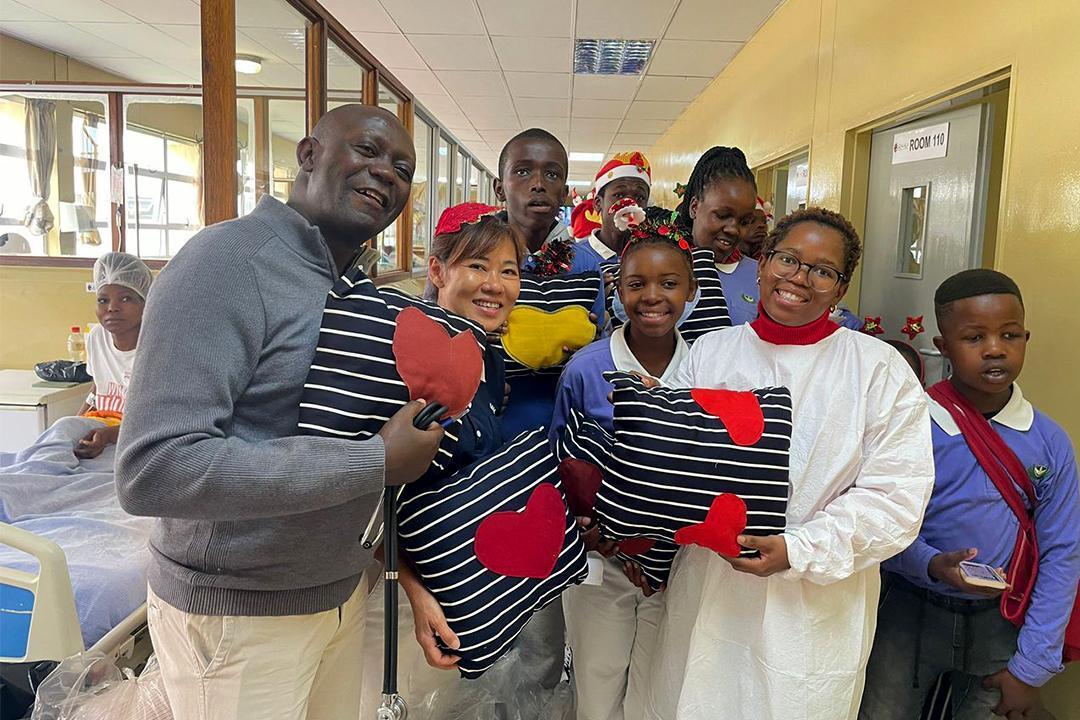 Tzu Chi Volunteers Spread Joy and Comfort at Mbabane Hospital Tzu Chi Volunteers Spread Joy and Comfort at Mbabane Hospital