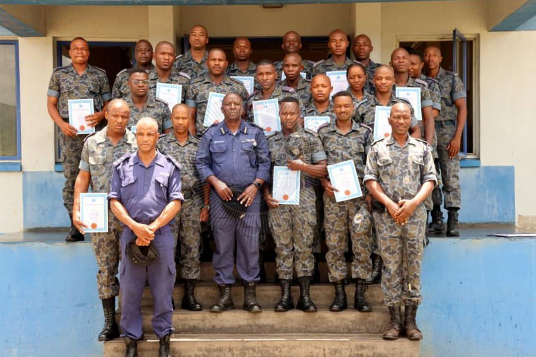 20 POLICE OFFICERS GRADUATE FROM OSSU COURSE 20 POLICE OFFICERS GRADUATE FROM OSSU COURSE