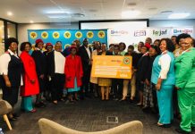 FNB, PICK N PAY DONATE E80 000 GIFTS TO MATERNITY WARDS FNB, PICK N PAY DONATE E80 000 GIFTS TO MATERNITY WARDS