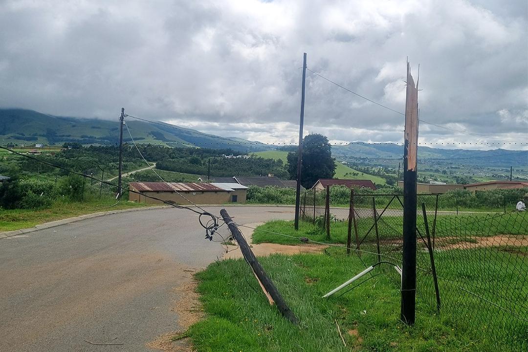 EEC URGES PUBLIC PATIENCE AS POWER RESTORATION CONTINUES EEC URGES PUBLIC PATIENCE AS POWER RESTORATION CONTINUES