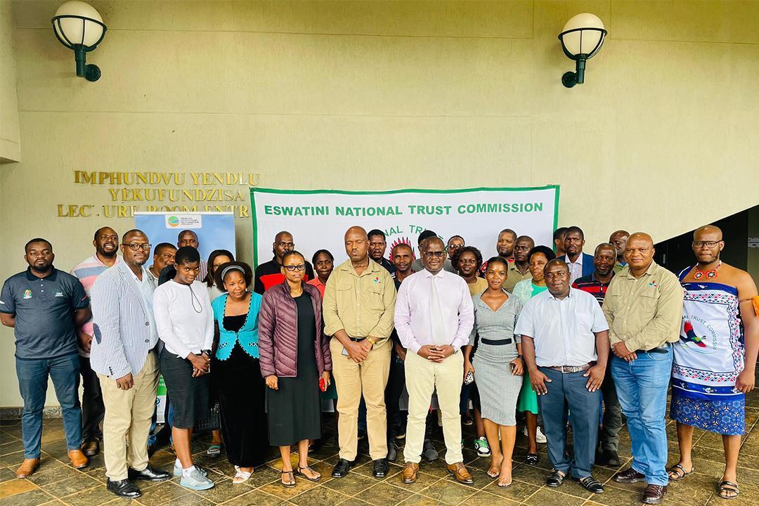 BUILDING RESILIENT ECOSYSTEMS THROUGH PROTECTED AREA PLANS BUILDING RESILIENT ECOSYSTEMS THROUGH PROTECTED AREA PLANS