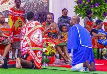 King Blesses Three Bishops to Succeed Fallen Leaders King Blesses Three Bishops to Succeed Fallen Leaders