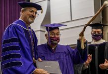 97-year-old WWII vet earns college degree in Illinois