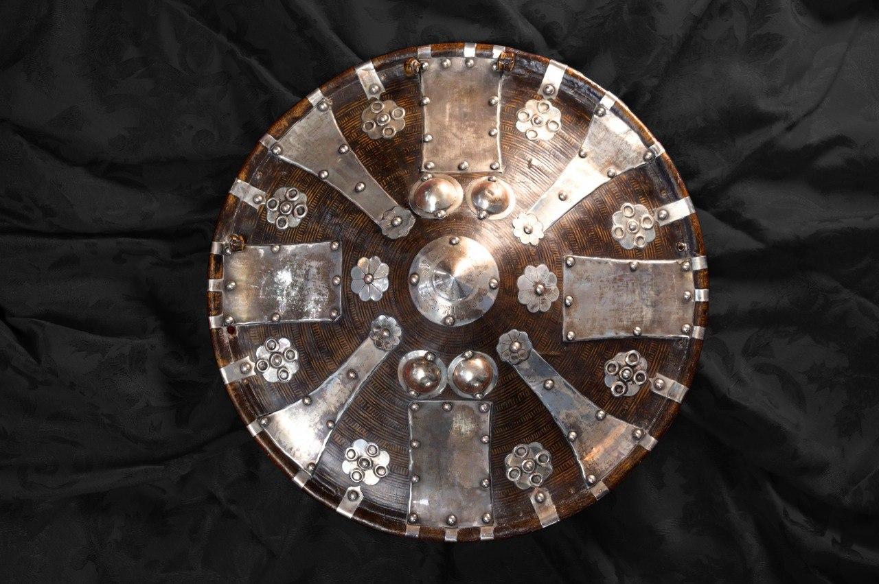 Ethiopian Emperor's Looted Shield Returned after 156 Years in UK Ethiopian Emperor's Looted Shield Returned after 156 Years in UK