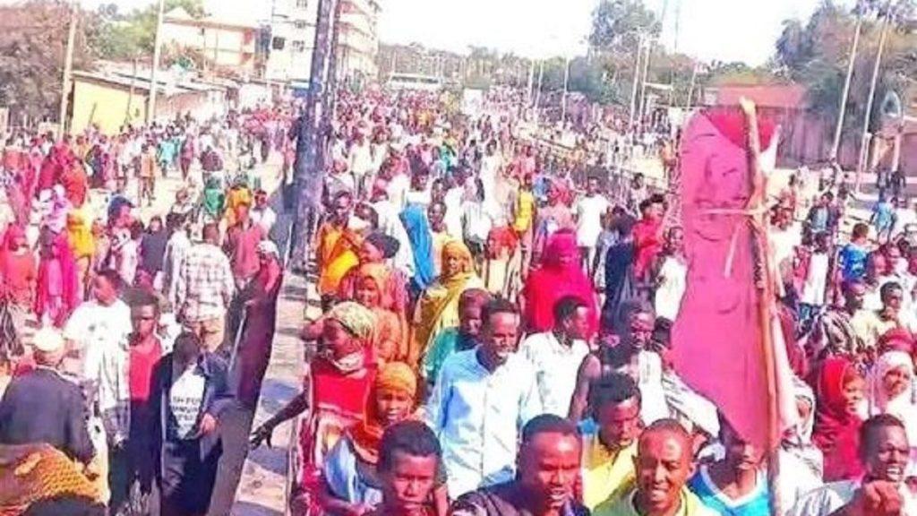 Killing of 14-year-old sparks protests in Borana zone, Moyale town; residents blame police for death Killing of 14-year-old sparks protests in Borana zone, Moyale town; residents blame police for death