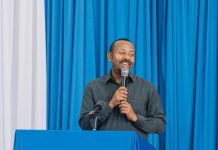 PM Abiy Visits Development Activities in Kemise Town PM Abiy Visits Development Activities in Kemise Town