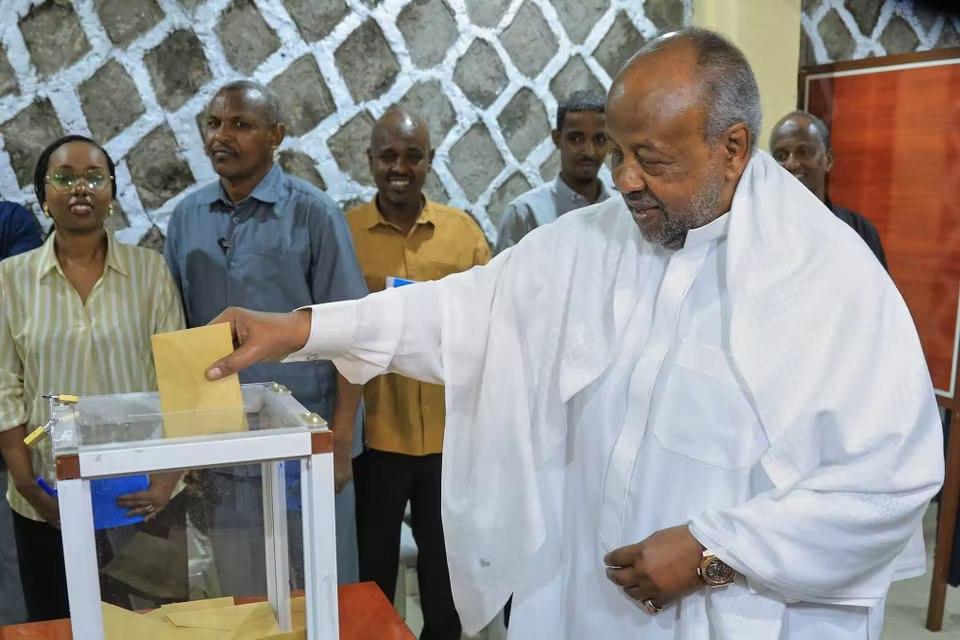 Guelleh Claims Landslide Victory in Djibouti Election Guelleh Claims Landslide Victory in Djibouti Election