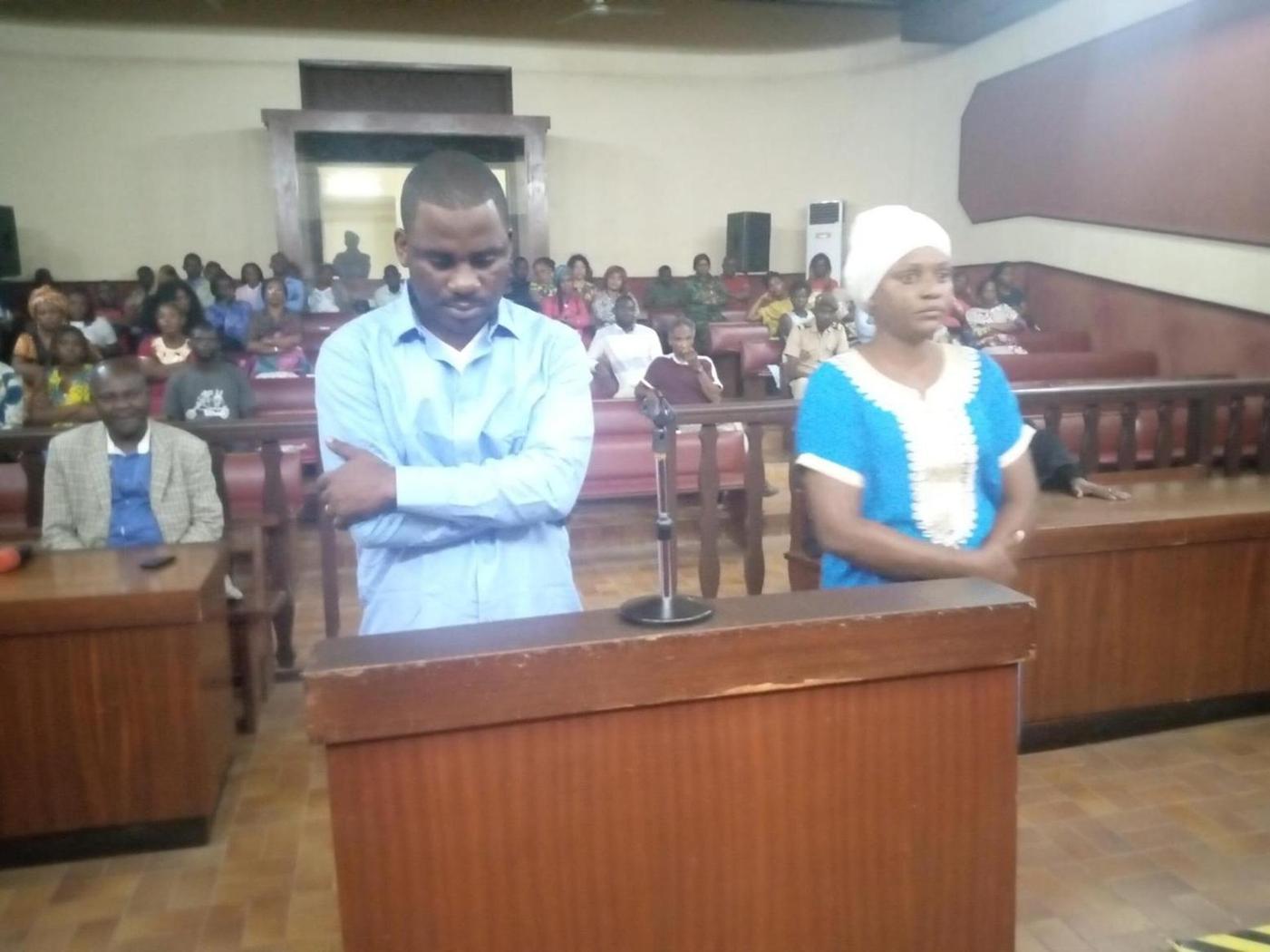 Le couple Ngoma acquitté après 2 ans de détention suite au meurtre de son fils Le couple Ngoma acquitté après 2 ans de détention suite au meurtre de son fils