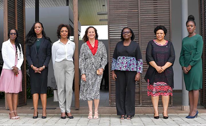 Lutte contre le cancer : Ségolène Royal encense la Maison d’Alice au Gabon Lutte contre le cancer : Ségolène Royal encense la Maison d’Alice au Gabon