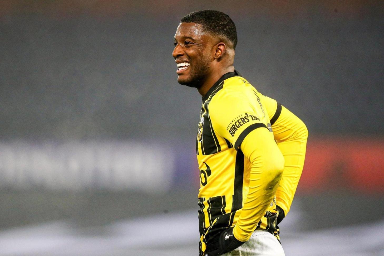 OM : Bazoer ne viendra pas dans la cité phocéenne OM : Bazoer ne viendra pas dans la cité phocéenne