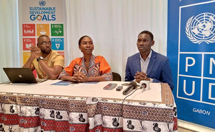 Changements climatiques : au Gabon, les jeunes annoncent 2 jours d’échange Changements climatiques : au Gabon, les jeunes annoncent 2 jours d’échange