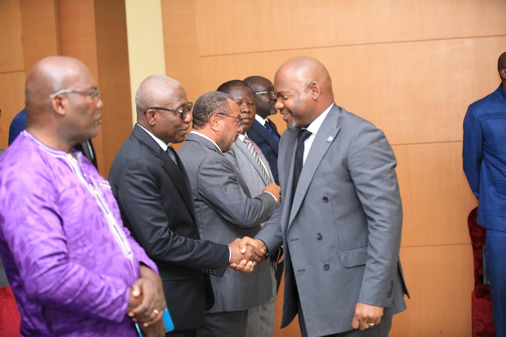 Victoire du PDG aux législatives partielles : Nzegho Dieko félicite les cadres militants de la Ngounié, Nyanga et de l’Ogooué Ivindo Victoire du PDG aux législatives partielles : Nzegho Dieko félicite les cadres militants de la Ngounié, Nyanga et de l’Ogooué Ivindo