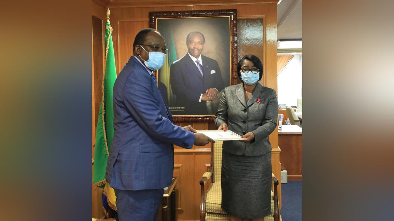 Le Niger invite Ali Bongo à Niamey pour un sommet de l’UA Le Niger invite Ali Bongo à Niamey pour un sommet de l’UA