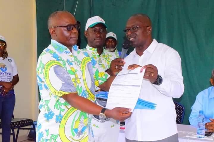 Une centaine des militants de l’UPG agonisante rallie le PDG Une centaine des militants de l’UPG agonisante rallie le PDG