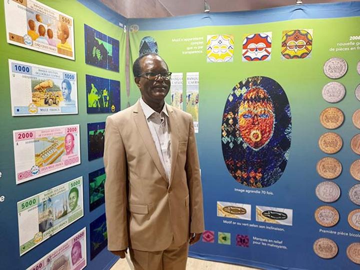 BEAC : Le bel hommage de Philibert Andzembé à Oye Mba et Mamalepot BEAC : Le bel hommage de Philibert Andzembé à Oye Mba et Mamalepot