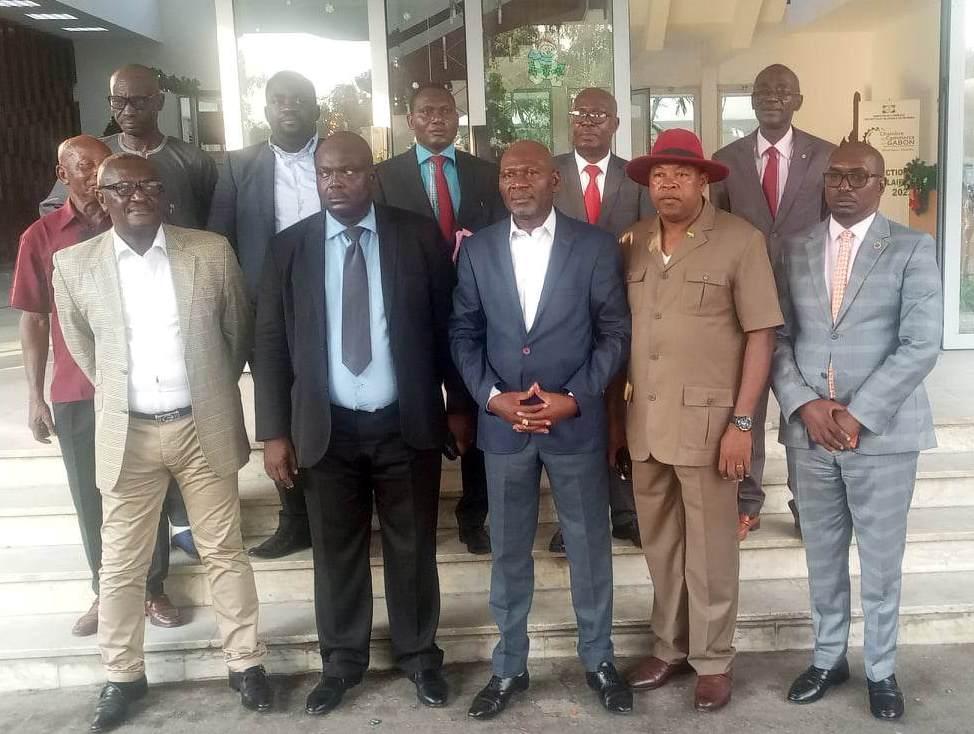 Gabon : une partie de l’opposition appelle le Président Ali Bongo à un dialogue pour garantir la transparence électorale en 2023 Gabon : une partie de l’opposition appelle le Président Ali Bongo à un dialogue pour garantir la transparence électorale en 2023