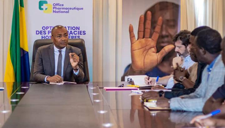 Chantiers de la Santé : Dr Obiang Ndong déçu des entreprises Chantiers de la Santé : Dr Obiang Ndong déçu des entreprises