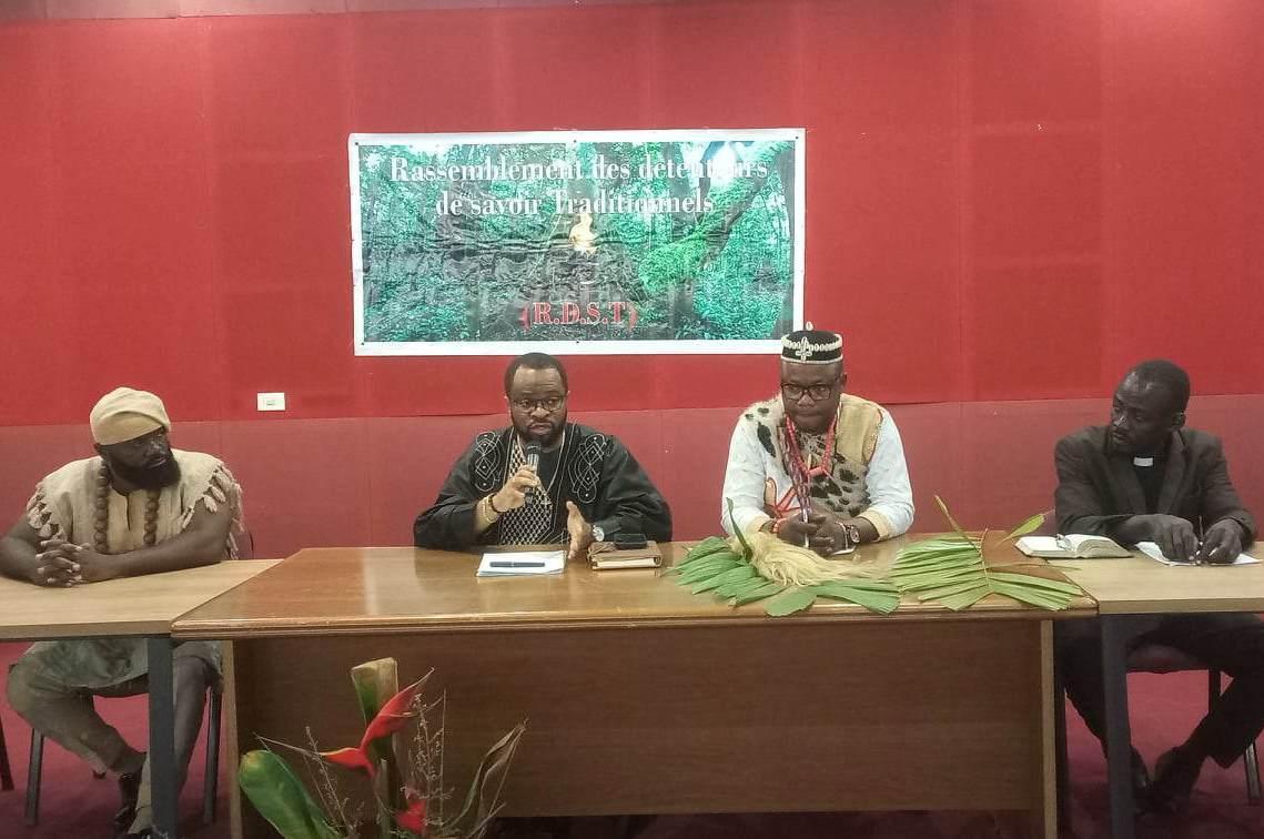 Les spirituels du Gabon lancent 12 jours de prières et de méditations pour réconcilier Dieu avec les Gabonais, ‘’peuple élu’’ Les spirituels du Gabon lancent 12 jours de prières et de méditations pour réconcilier Dieu avec les Gabonais, ‘’peuple élu’’