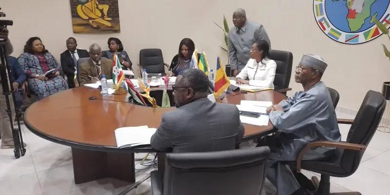 Les Ministres de la Justice de la CEEAC peaufinent à Libreville le rapport final des comités techniques spécialisés Les Ministres de la Justice de la CEEAC peaufinent à Libreville le rapport final des comités techniques spécialisés