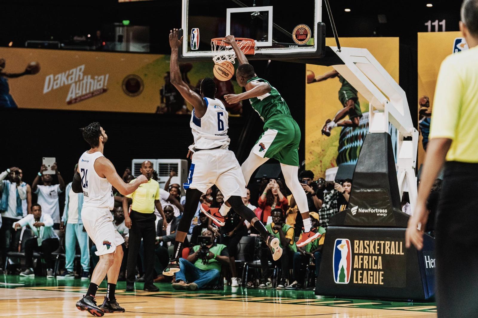 Basket-Ball
Basketball Africa League : L’AS Douanes élimine le tenant du titre et se qualifie en quarts de finale Basket-Ball Basketball Africa League : L’AS Douanes élimine le tenant du titre et se qualifie en quarts de finale