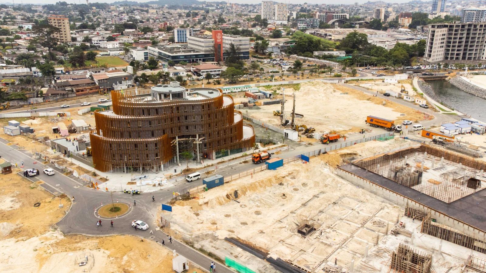 Baie des rois : Plus de 500 ouvriers sur le site et 800 emplois indirects Baie des rois : Plus de 500 ouvriers sur le site et 800 emplois indirects