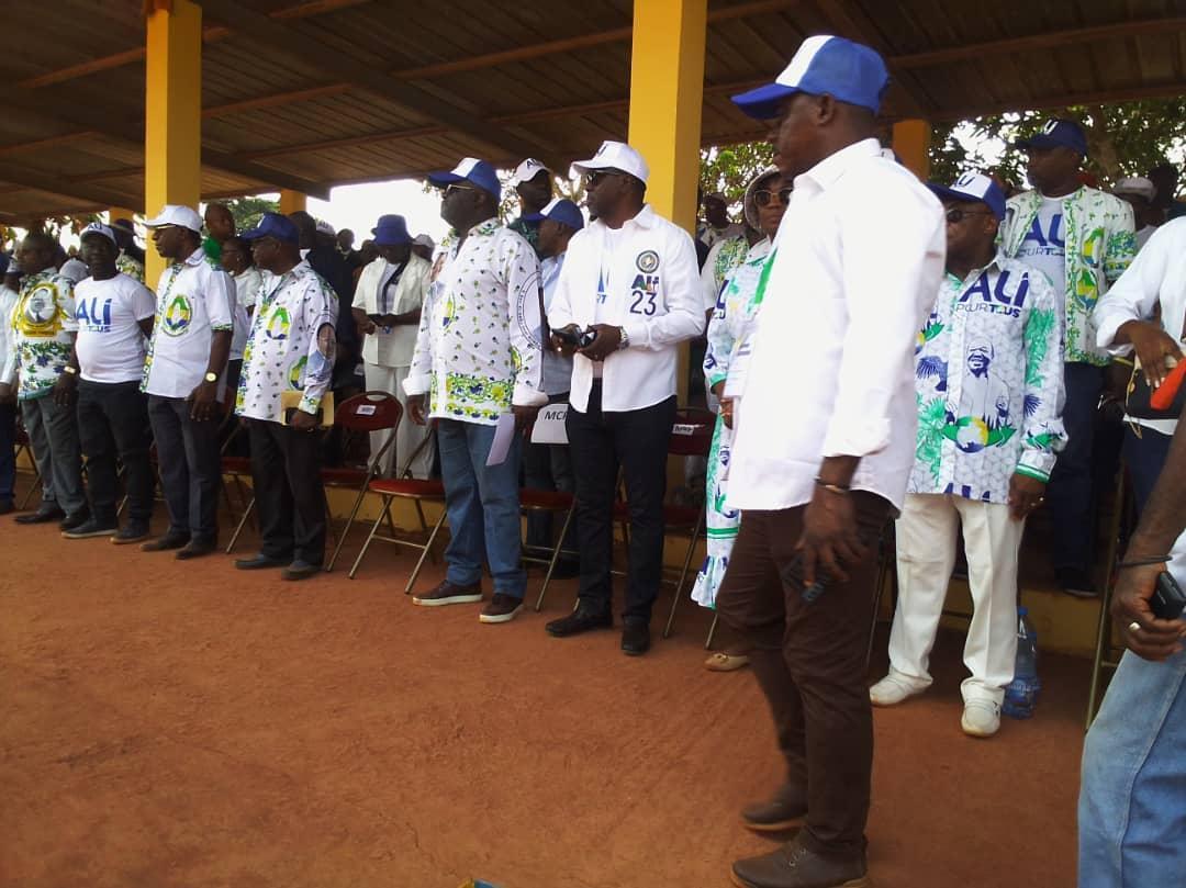 Les militants PDG du département de Mulundu mobilisés pour faire réélire leur champion Ali Bongo Les militants PDG du département de Mulundu mobilisés pour faire réélire leur champion Ali Bongo