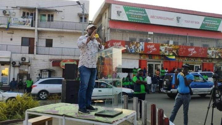 Présidentielle 2023 : A Nkembo, Gerard Ella Nguema ouvre sa campagne et tire à boulets rouges sur le pouvoir Présidentielle 2023 : A Nkembo, Gerard Ella Nguema ouvre sa campagne et tire à boulets rouges sur le pouvoir