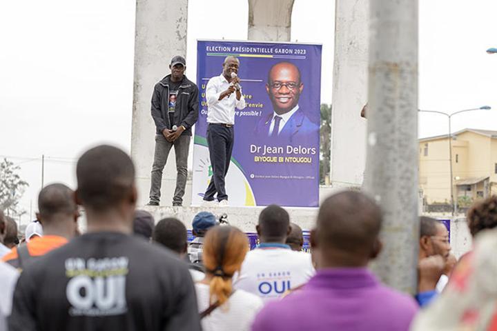 Gabon : L’ouverture de la campagne de Jean Delors Biyogue boycottée par le PDG Gabon : L’ouverture de la campagne de Jean Delors Biyogue boycottée par le PDG