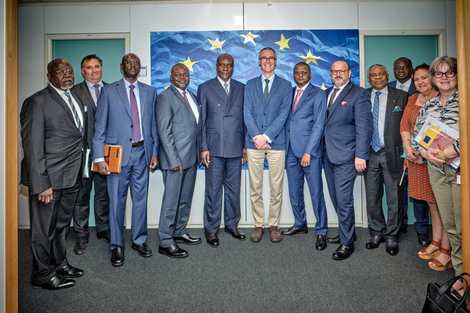 Projets intégrateurs Cemac : Vers la tenue d’une nouvelle table ronde à Paris Projets intégrateurs Cemac : Vers la tenue d’une nouvelle table ronde à Paris