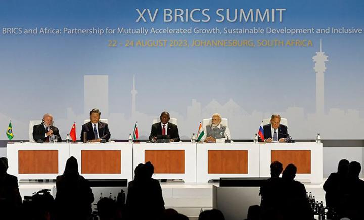 Le Gabon, pas assez «émergent» au goût des BRICS ! Le Gabon, pas assez «émergent» au goût des BRICS !