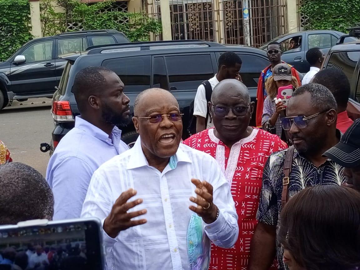 Présidentielle 2023 : «Aucune négociation ne sera possible», prévient Ondo Ossa Présidentielle 2023 : «Aucune négociation ne sera possible», prévient Ondo Ossa