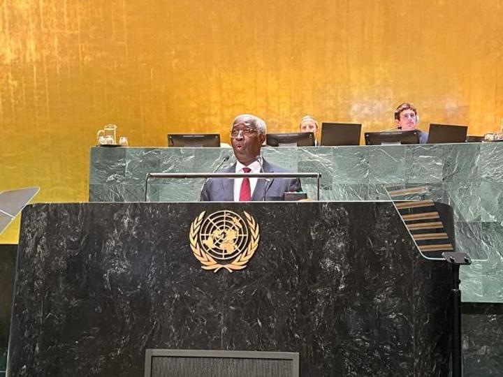 Ndong Sima à l’ONU : «ni les acteurs politiques ni les électeurs, personne n’était prêt à accepter une nouvelle forfaiture électorale» Ndong Sima à l’ONU : «ni les acteurs politiques ni les électeurs, personne n’était prêt à accepter une nouvelle forfaiture électorale»