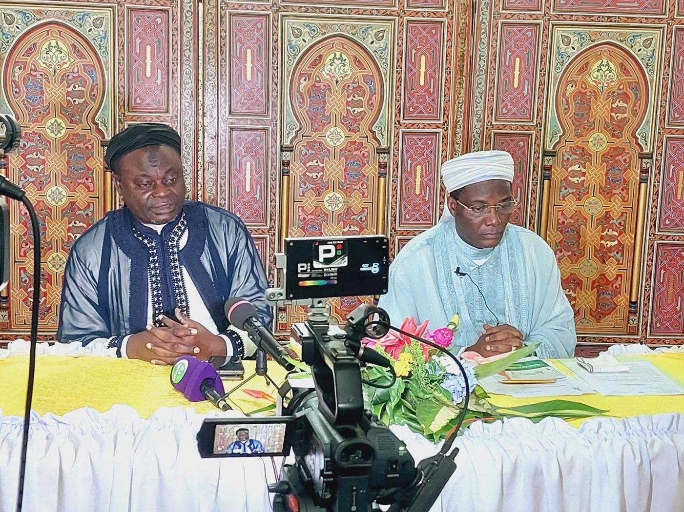 Affaires islamiques : Démission surprise de l’imam Océni Ossa, l’intérim du CSAIG confié à Rachid Mbadinga Affaires islamiques : Démission surprise de l’imam Océni Ossa, l’intérim du CSAIG confié à Rachid Mbadinga