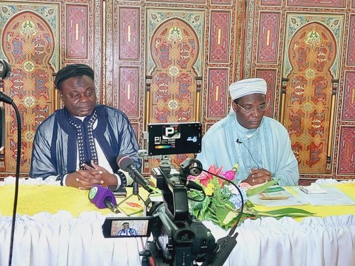 « Je voudrais lancer un appel solennel à l’apaisement et à l’unité au sein de notre communauté » (Imam Rachid Mbadinga, président intérimaire du CSAIG) « Je voudrais lancer un appel solennel à l’apaisement et à l’unité au sein de notre communauté » (Imam Rachid Mbadinga, président intérimaire du CSAIG)