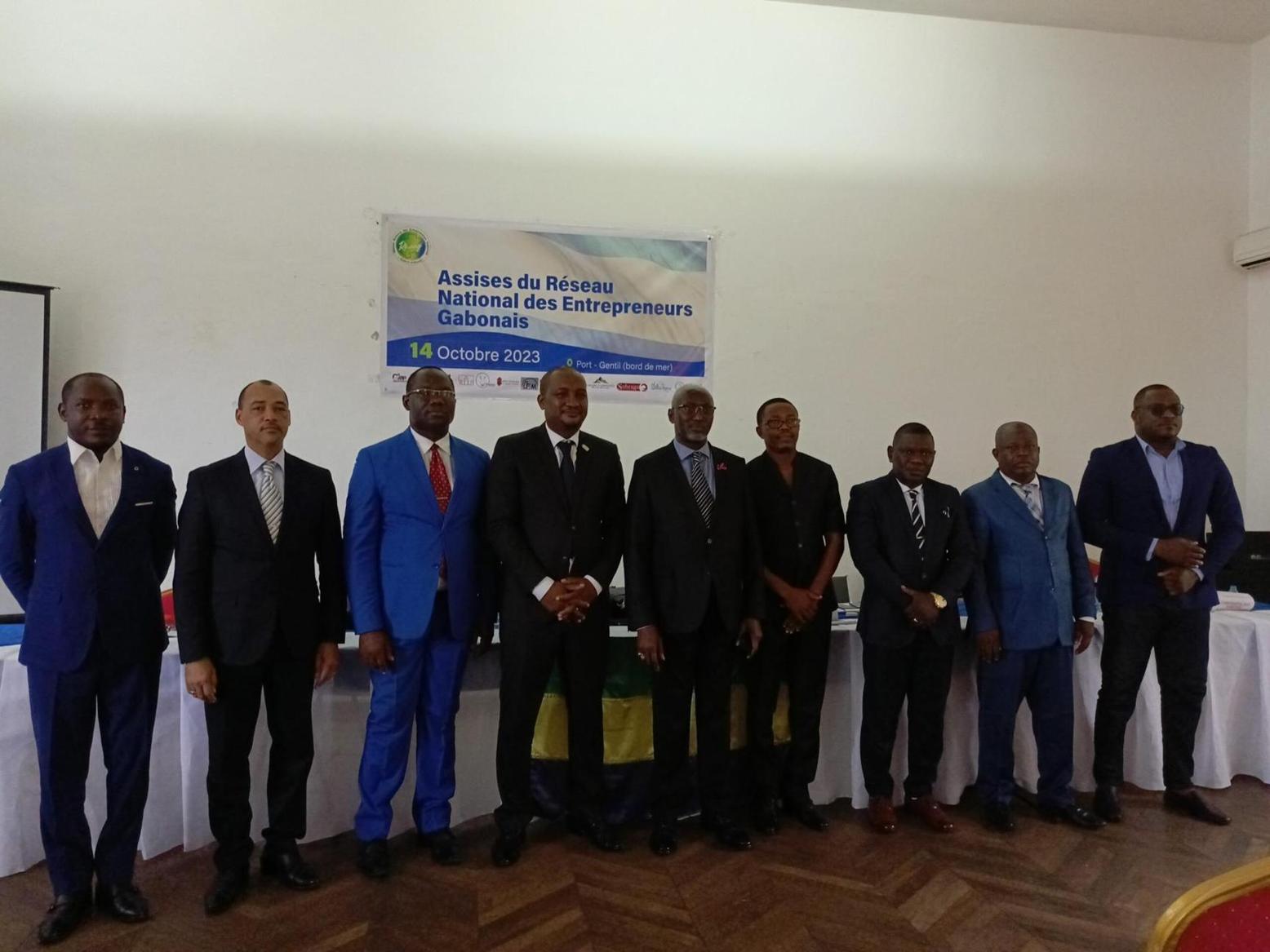 Entrepreneuriat : les hommes d’affaires de Port-Gentil se penchent sur la réappropriation de l’économie Entrepreneuriat : les hommes d’affaires de Port-Gentil se penchent sur la réappropriation de l’économie