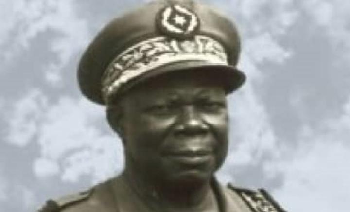 Qui était le général Nazaire Boulingui à qui Oligui Nguema rend hommage à Tchibanga ce vendredi ? (Portrait) Qui était le général Nazaire Boulingui à qui Oligui Nguema rend hommage à Tchibanga ce vendredi ? (Portrait)
