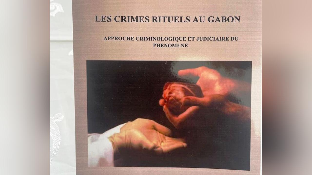 « Les crimes rituels au Gabon : approche criminologique et judiciaire du phénomène », l’ouvrage diagnostic du Dr Eddy Minang « Les crimes rituels au Gabon : approche criminologique et judiciaire du phénomène », l’ouvrage diagnostic du Dr Eddy Minang