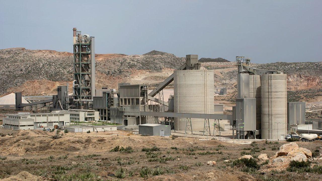 Les « Cimentiers » Chinois Affluent en Afrique pour Lancer de Nouveaux Projets de Fabrication de Ciment : les Raisons ! Les « Cimentiers » Chinois Affluent en Afrique pour Lancer de Nouveaux Projets de Fabrication de Ciment : les Raisons !
