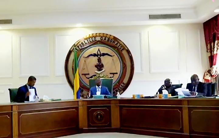 Législatives 2025: Cour Constitutionnelle Examen Recours Législatives 2025: Cour Constitutionnelle Examen Recours