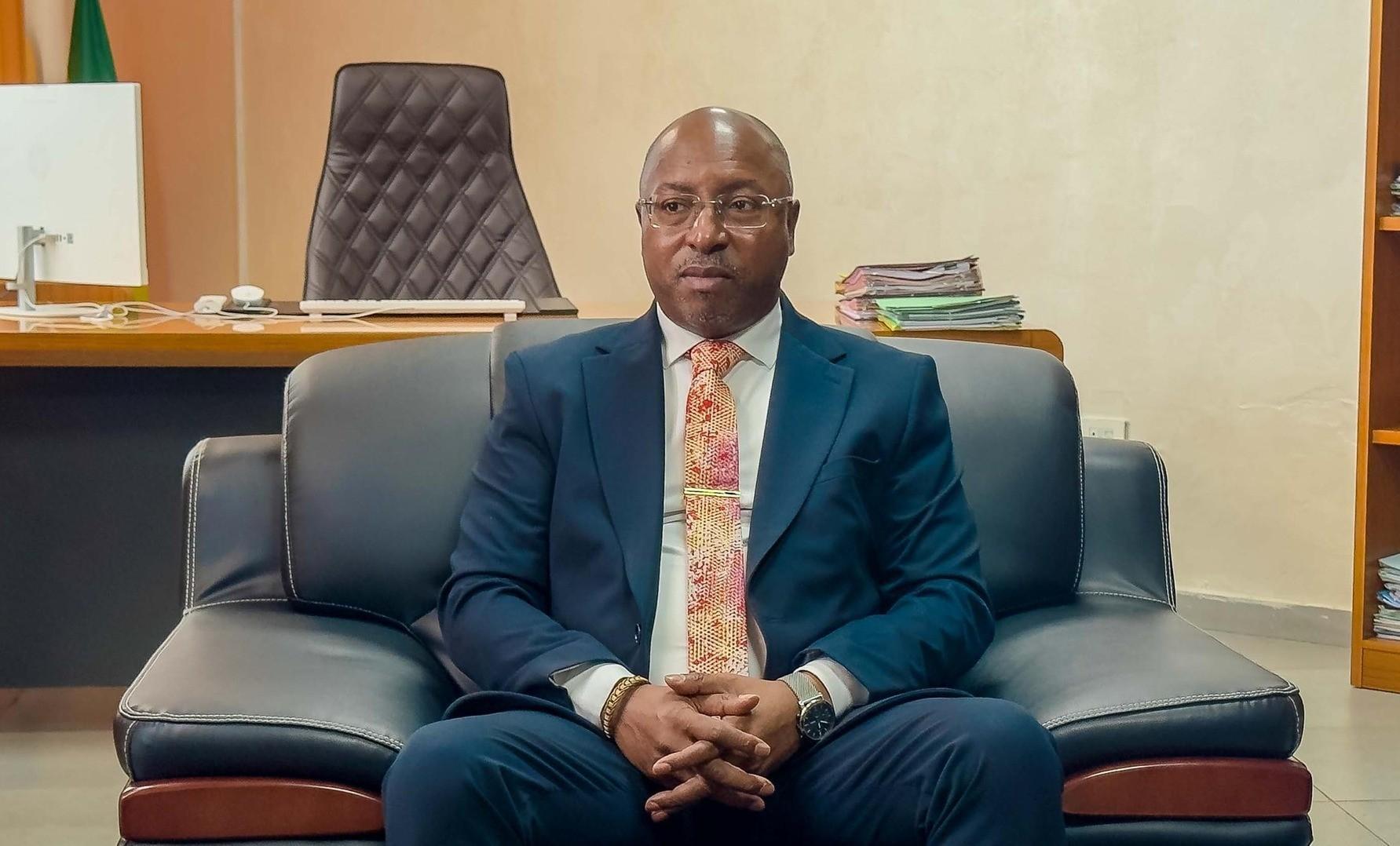 Oligui Nguema Vise à Rétablir la Crédibilité Syndicale Oligui Nguema Vise à Rétablir la Crédibilité Syndicale